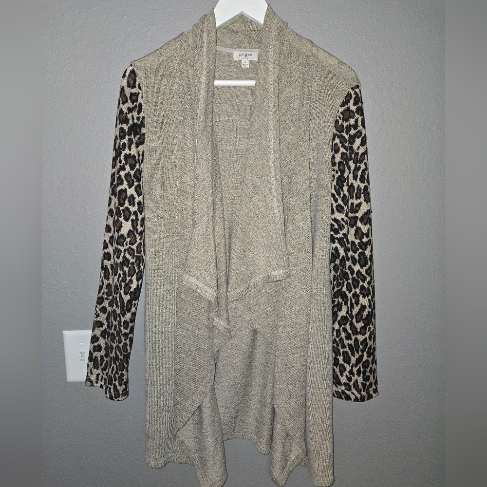 Umgee Cheetah Print Long Cardigan Size Small